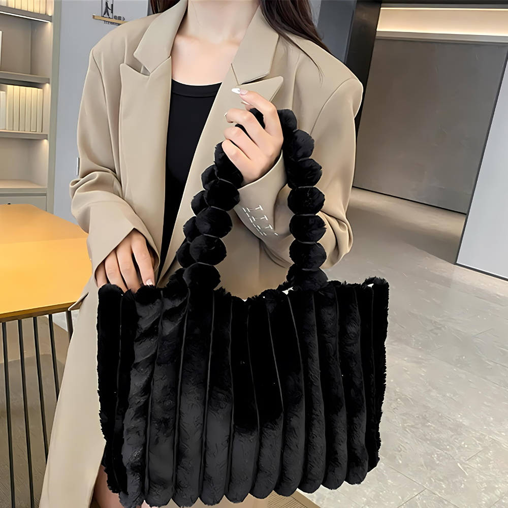 Fluffy Tote (Black)